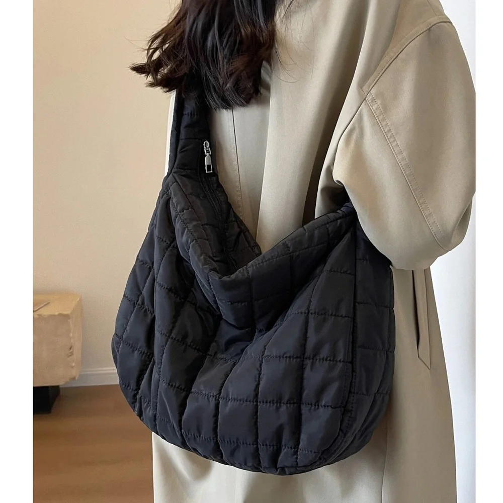 Luxe Quilted Puffer Messenger Shoulder Crossbody Travel Bag - Picture 5 of 14